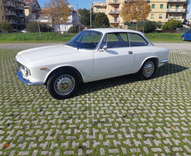 Alfa Romeo Giulia Sprint GT
