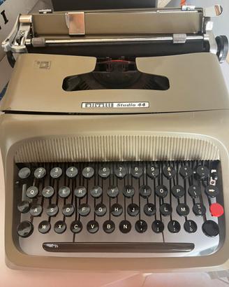 Olivetti studio 44
