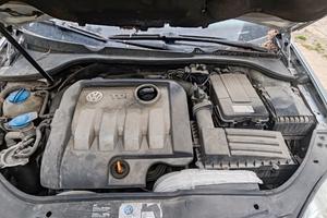 VOLKSWAGEN Golf 5ª serie