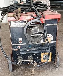 SALDATRICE A ELETTRODO 250A 220/380V