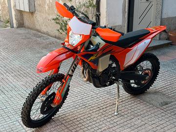 KTM 350 EXC– 2026 | 30 ore | Full Optional