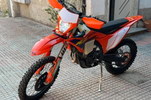 KTM 350 EXC– 2026 | 30 ore | Full Optional