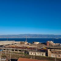 Camera per ragazza panoramica pressi stazione