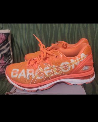 Gel Asics Nimbus 18 scarpe da running 41,5