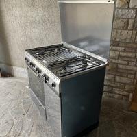 Cucina a gas ariston