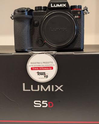 come NUOVA Panasonic Lumix DC - S5D scatti 1.600