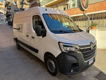 RENAULT Master T35 2.3 dCi 135CV PM-TM