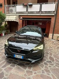 Cupra Leon Sportstourer VZ E-hybrid 245 CV