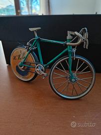 Miniatura Bicicletta Accendino Vintage 
