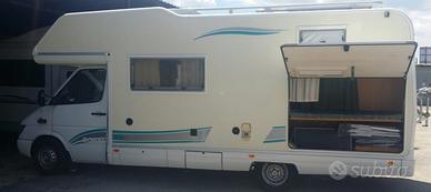 Enlagh modello Doral 118 su Mercedes Sprinter