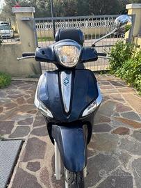 Liberty 125 ABS