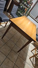 tavolo cucina color ciliegio