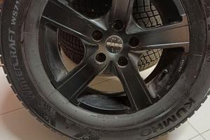 Cerchi MOMO  e gomme invernali Kumho 215/70 R 16