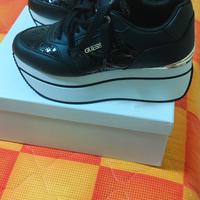 scarpe Guess 