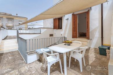 Bilo x coppia nel centro storico di racale 5m spia