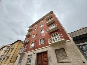 4 LOCALI A TORINO