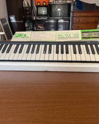 Tastiera Siel  CMK-49 per Commodore 64 e 128