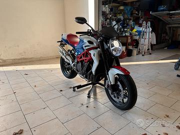 MV Augusta Brutale 1090 RR