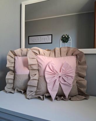 Coppia copricuscini shabby chic con rouches