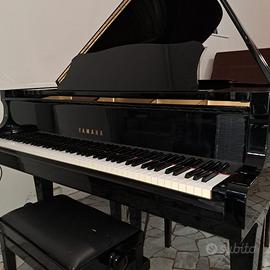 Pianoforte a coda Yamaha