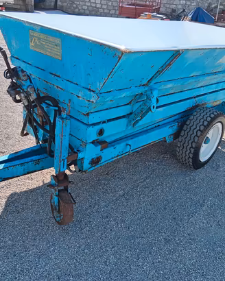 trattore carrello alza 4metri con piede a pistone