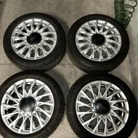 Cerchi originali +pneumatici  invernali Fiat 500