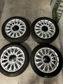 Cerchi originali +pneumatici  invernali Fiat 500