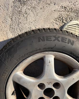 Gomme 4 stagioni  175/70 R14 84T