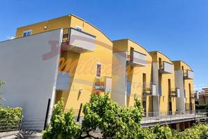 App.to con garage n. costruz. c.giardino rif2993