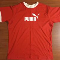 T-shirt rossa Puma con logo