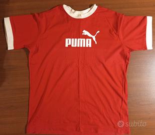 T-shirt rossa Puma con logo