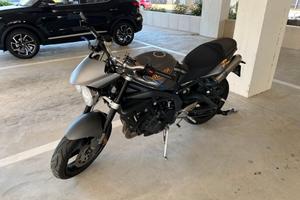 Triumph Street Triple - 2009