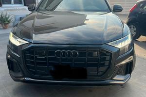 Audi q8 50 3.0 tdi mhev Sport quattro tiptronic