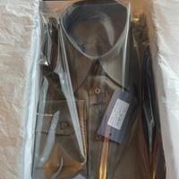 Camicia nuova  taglia L verde scuro cotone