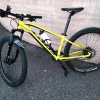 Mountain-bike scott