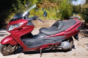 scooter Burgman 400