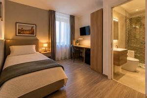 Stanza singola con bagno privato - Borgo Trento