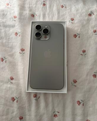 Iphone 15 pro max titanio naturale