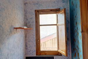 Stanze Via Genova(V.le Veneto)Singole/Matrimoniali