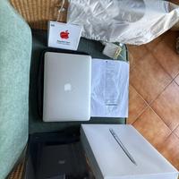 MacBook Air 13” 2016 – 8GB RAM, SSD 256GB