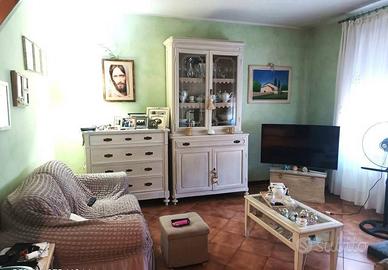 Villetta a schiera di 188 m² con più di 5 locali e