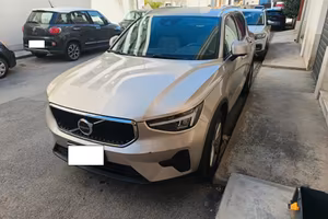 Volvo XC40 Core Autocarro N1 Detraibile al 100%