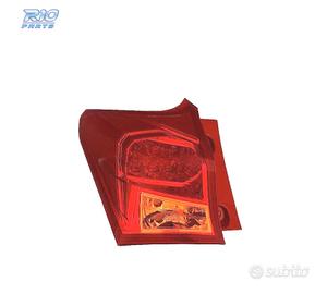 FANALE SINISTRO TOYOTA AURIS 5P 13-15 LED AMBRA RO