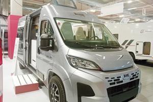 Mclouis Menfys Van 3 maxi S-line