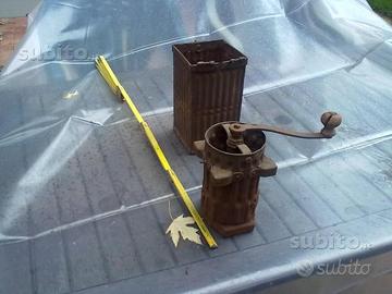 Vecchio Macinino caffe da campo prima guerra