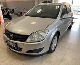 Opel Astra 1.9 CDTI 120CV Station Wagon Cosmo