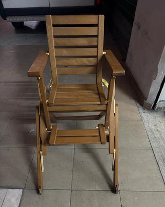 Seggiolino in legno