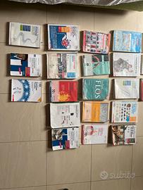 Libri di scuola superiore