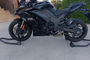 Kavasaki ninja 1100sx