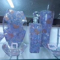 completo di cristallo colorato 